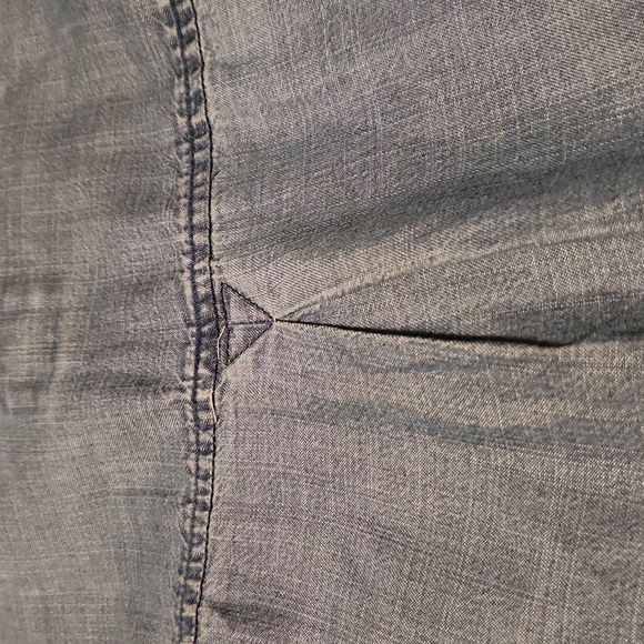 American Eagle Button-Up Top - Size Small - Picture 4 of 4